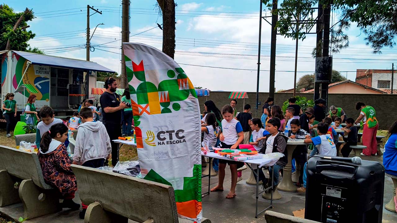 oficina-educare-02_rodinhas-pelo-mundo